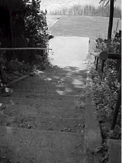 Aug-20-2000::Mvc-202e.jpg